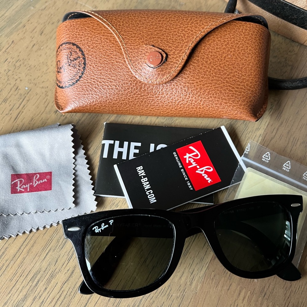 Ray ban polarized wayfarer sunglasses